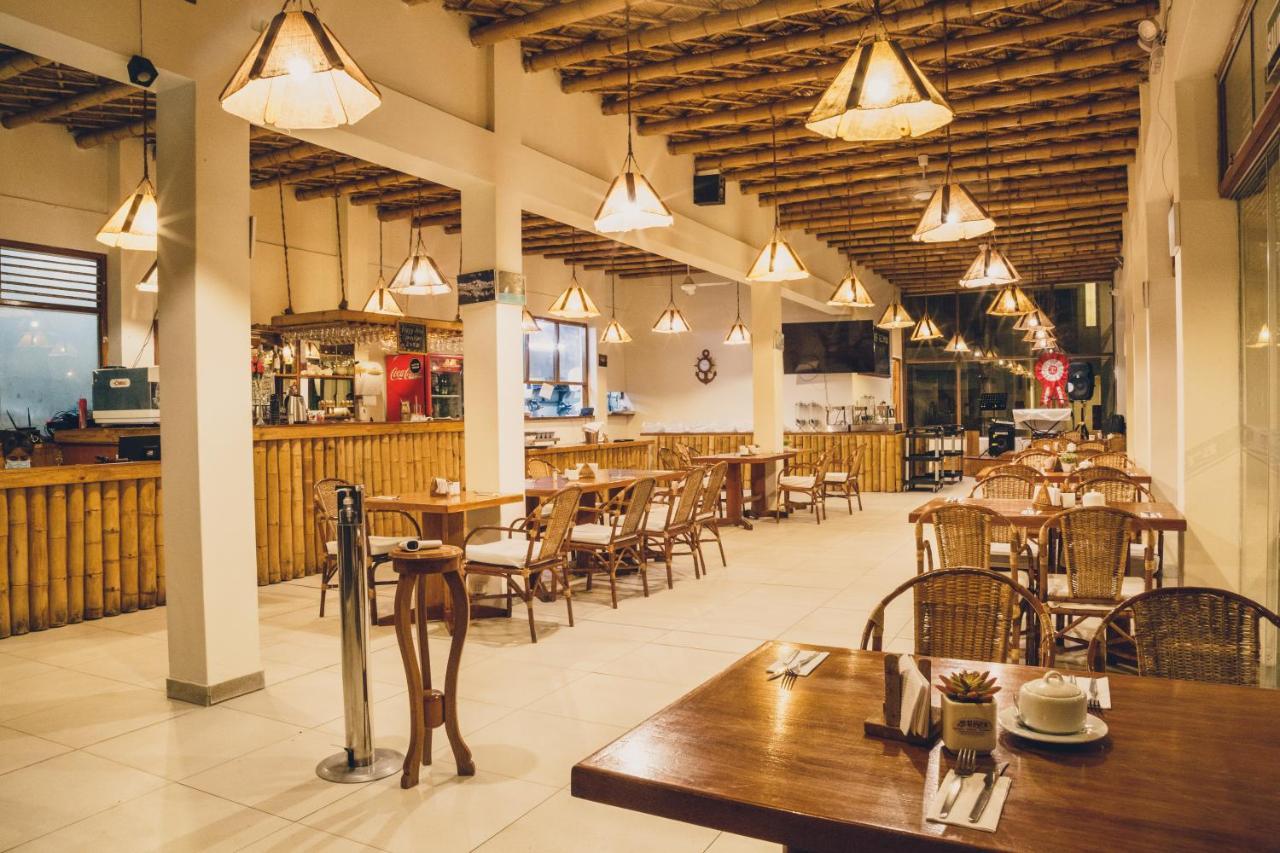 Hotel Emancipador Paracas Kültér fotó
