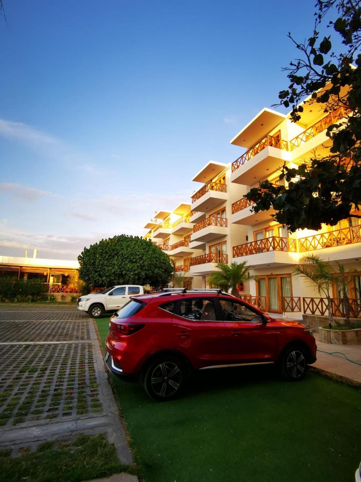 Hotel Emancipador Paracas Kültér fotó